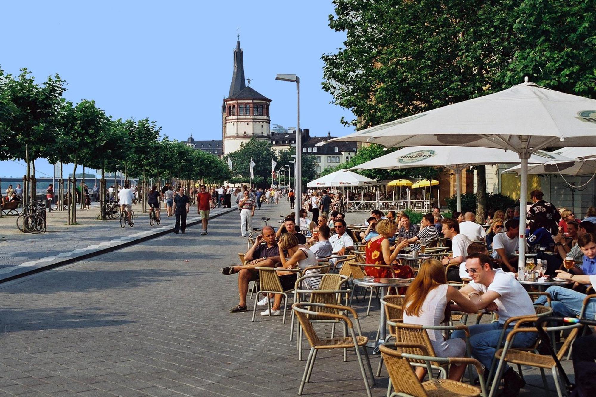 Hotel National Duesseldorf Exterior photo